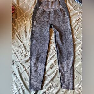 PINK Victoria's Secret  Gray Seamless Active Leggings